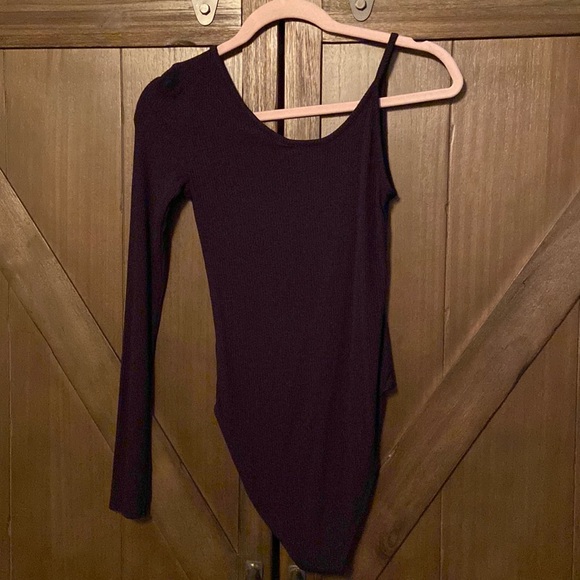 Topshop Asymmetric One-Shoulder Bodysuit - Picture 4 of 7